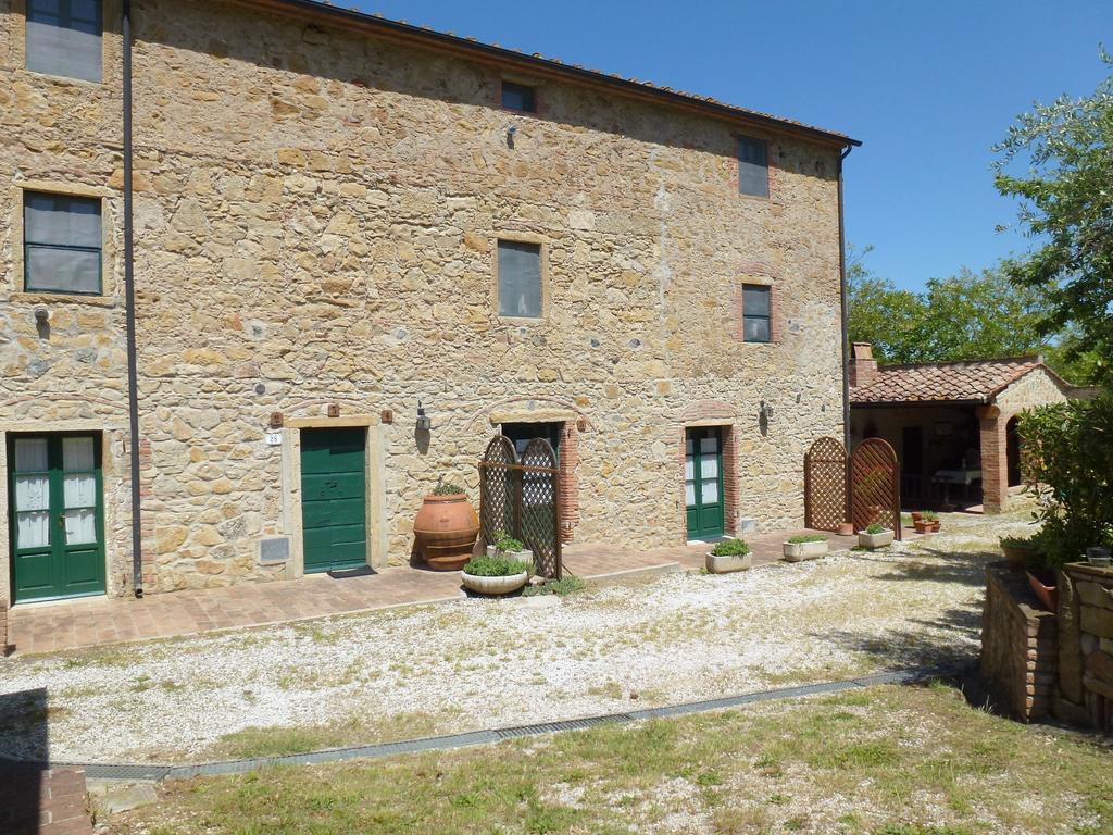 Agriturismo Le Colline Montescudaio Habitación foto